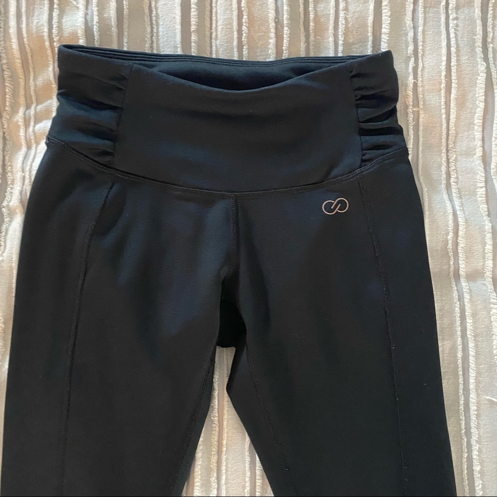 Calia by Carrie Underwood Cold Weather leggings ❄️